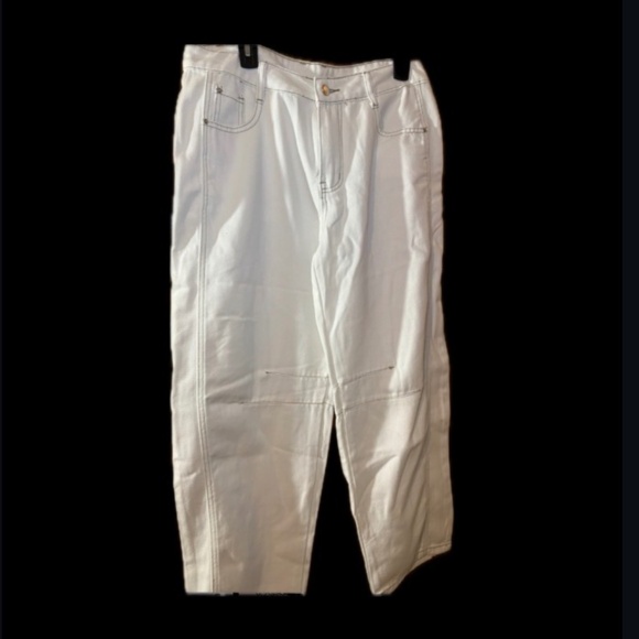 NWT White Barrel Jeans - Picture 1 of 1